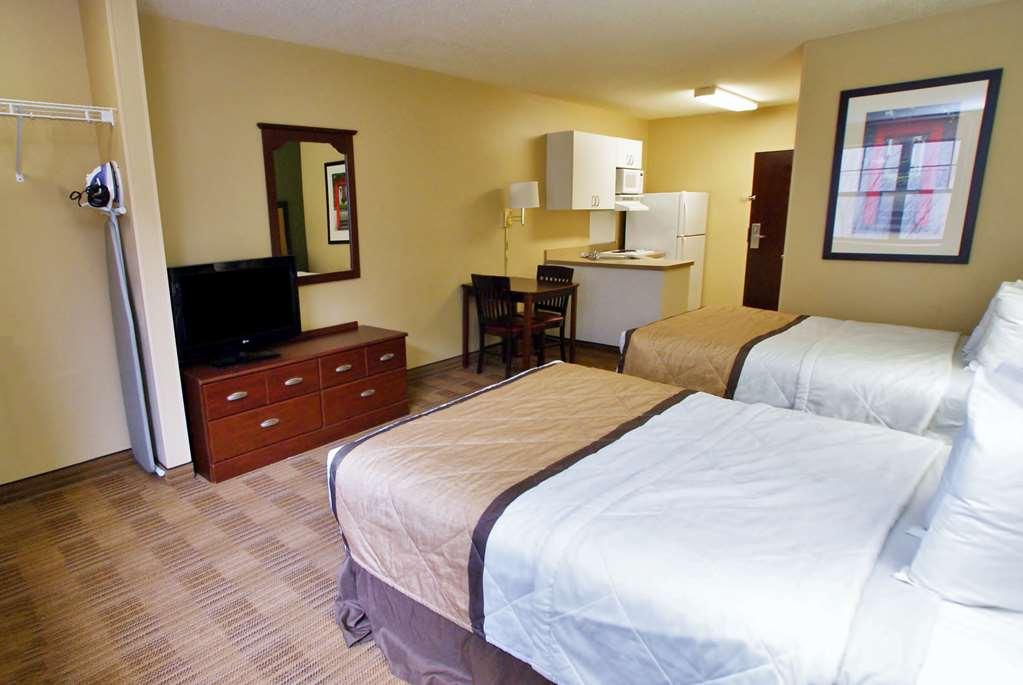 Extended Stay America Suites - Chicago - Schaumburg - I-90 Room photo